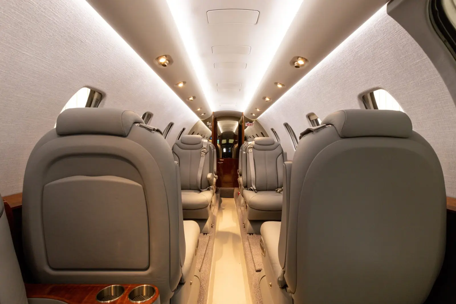 Cessna Citation XLS+ N98HT operated by Aviation Advisor, Inc. photo 4