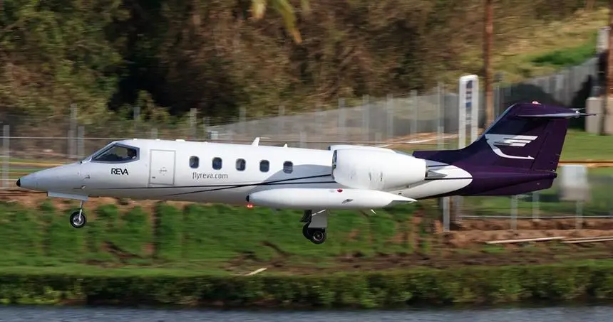 Bombardier Learjet 35A N990LC operated by Reva, Inc. photo 4