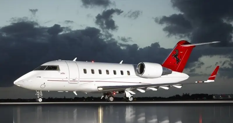Bombardier Challenger 605 N99MB operated by Liberty Jet, exterior