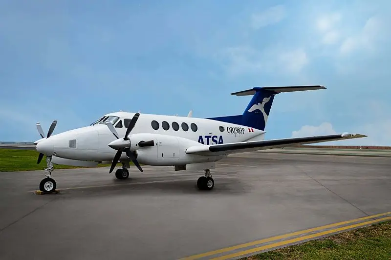 Beechcraft King Air 200 OB-1983-P operated by Aero Transporte S.A. (ATSA), exterior