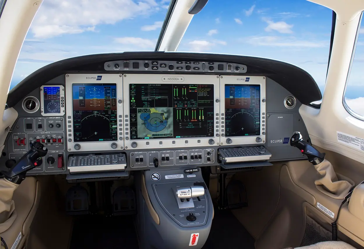 Eclipse 550 OE-FMO operated by MaliAIR Luftverkehr Gmbh photo 2