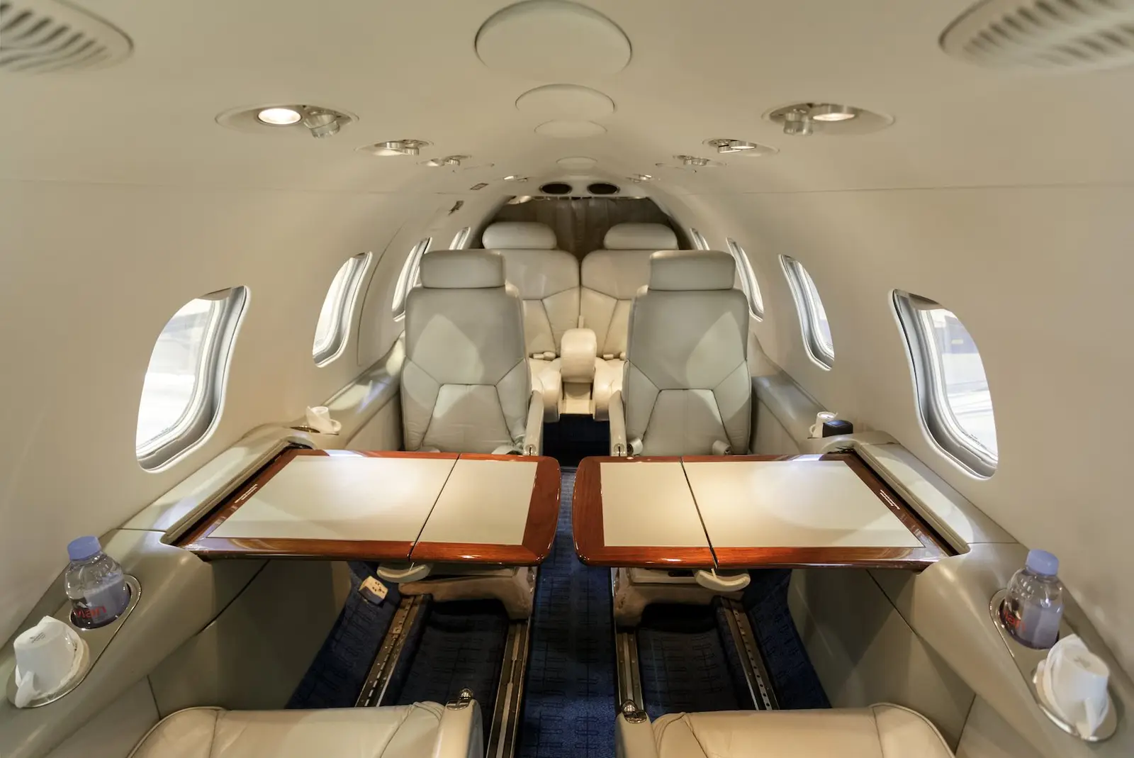 Bombardier Learjet 31A OE-GFD operated by Avcon Jet AG photo 5