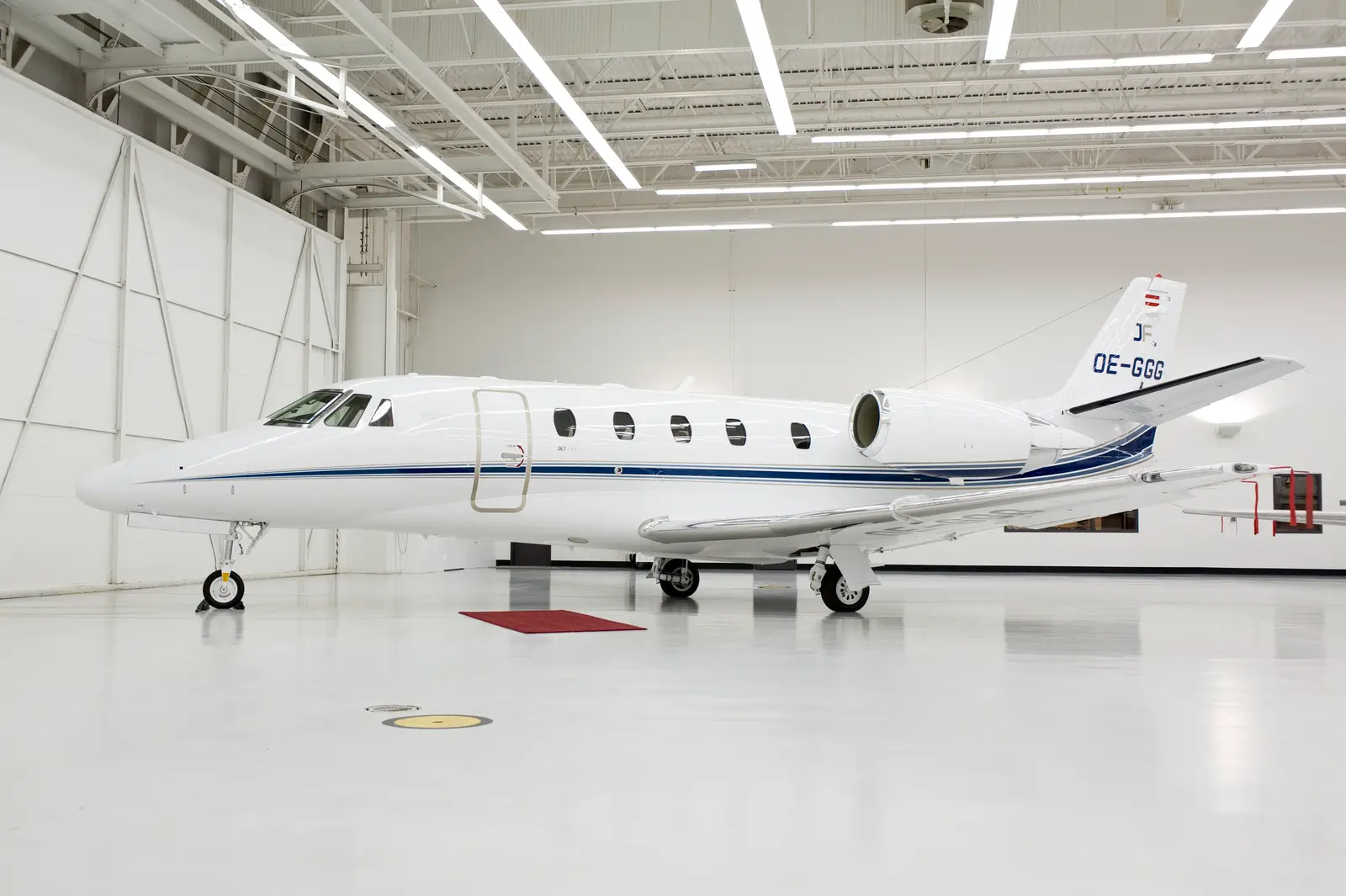 Cessna Citation XLS+ OE-GGG operated by JET FLY Airline GmbH photo 4