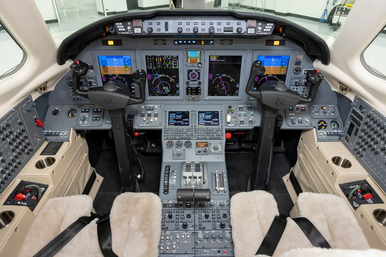 Cessna Citation XLS+ OE-GTR operated by Porsche Air Service GmbH photo 4