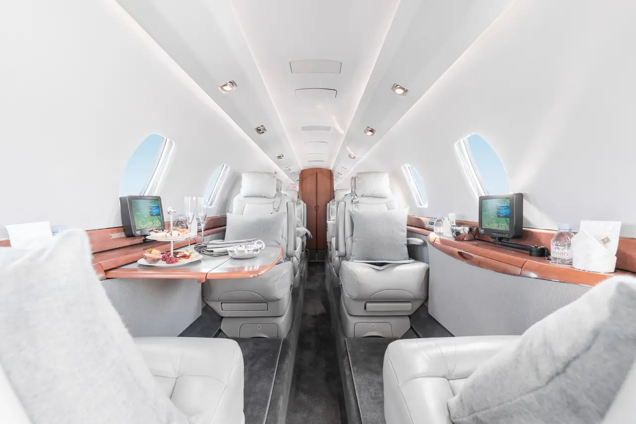 Cessna Citation X OE-HUB operated by Bairline Fluggesellschaft photo 2