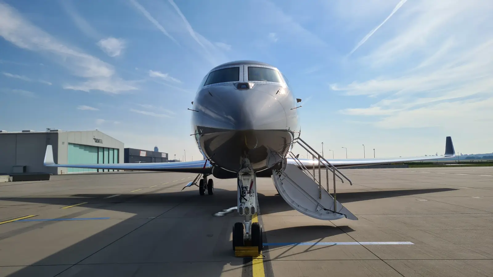 Gulfstream GVII-G500 OE-IPM operated by MJets Thailand, exterior