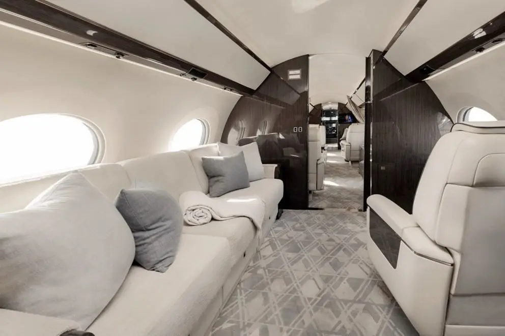 Gulfstream G650 OE-IRR operated by Mjet Gmbh photo 5