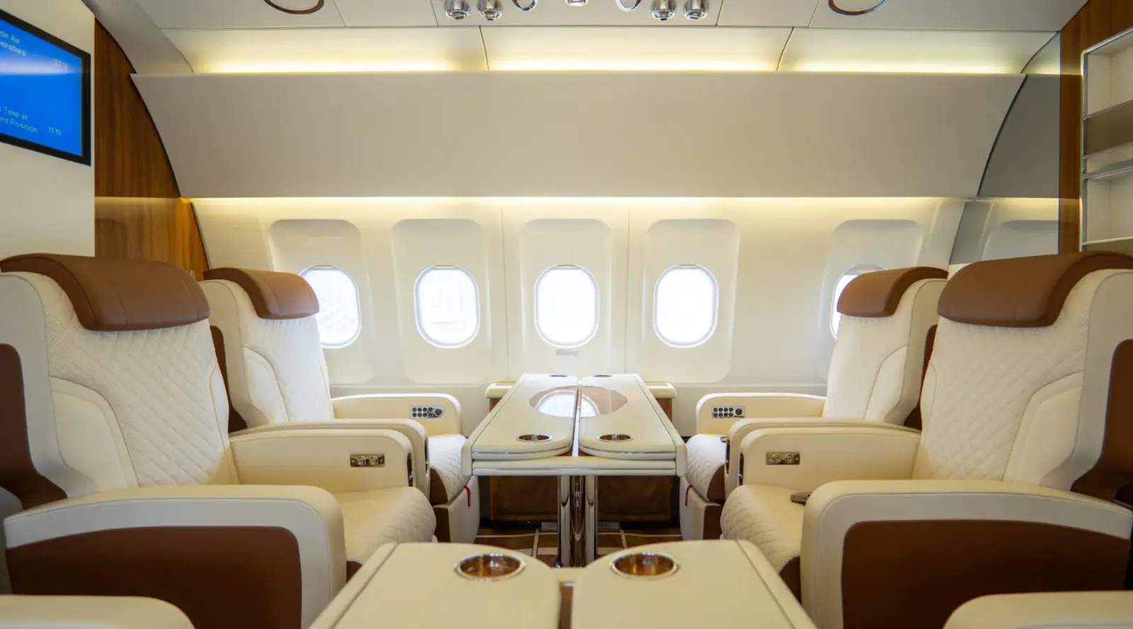 Airbus ACJ319 OE-LJC operated by SPARFELL Aviation Group photo 3