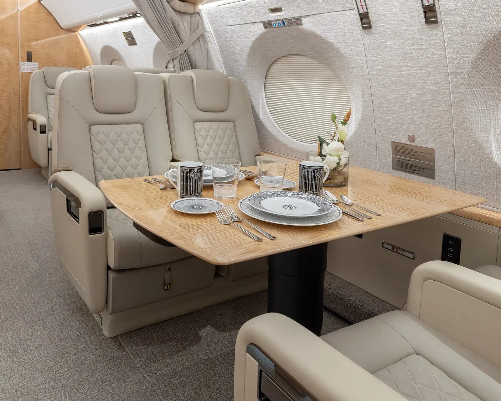 Gulfstream GVII-G500 OE-LVA operated by Alpine Sky Jets Ltd. photo 5