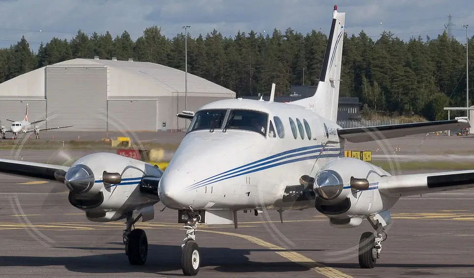 Beechcraft King Air 90 OH-BEX operated by Scanwings photo 3