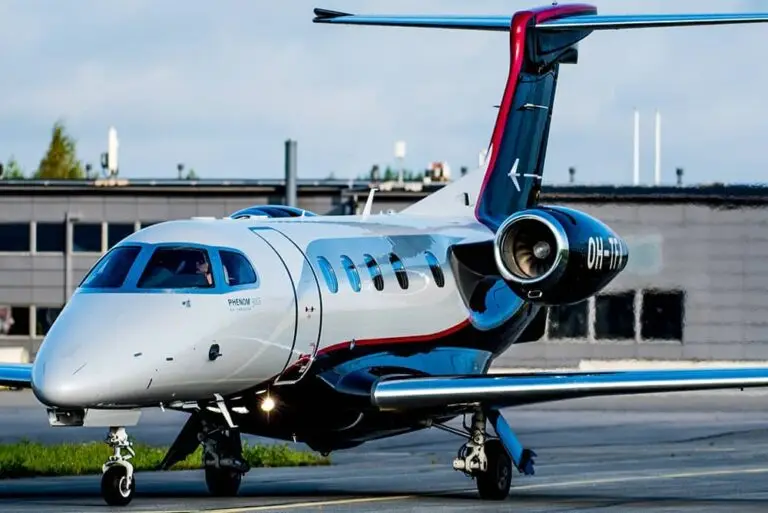 Embraer Phenom 300 OH-TFA operated by Diamond Sky photo 4