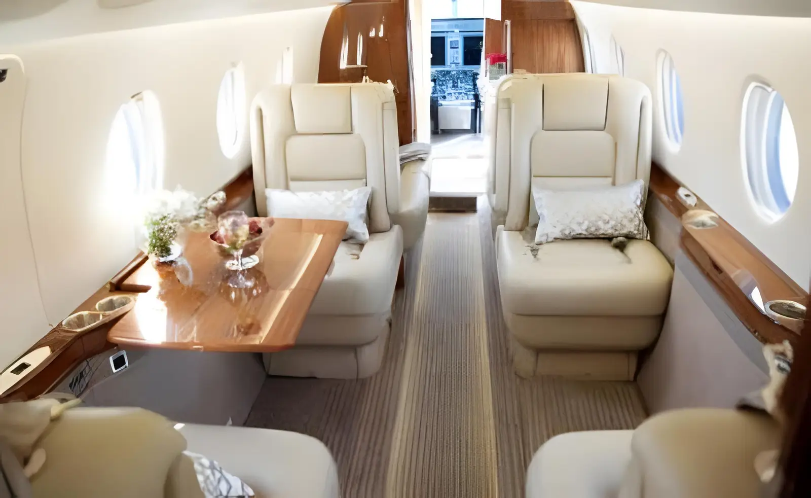 Gulfstream G150 OH-WIL operated by Jetflite OY photo 5