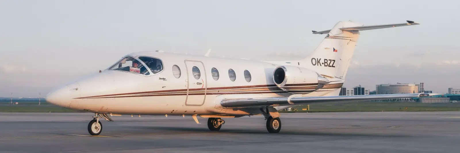 Beechcraft Beechjet 400A OK-BZZ