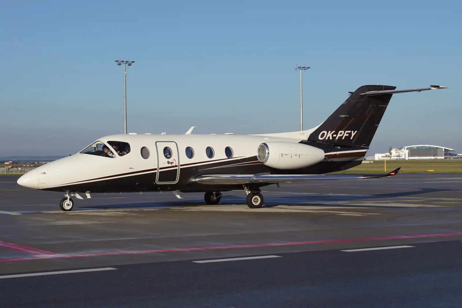 Nextant 400XT OK-PFY