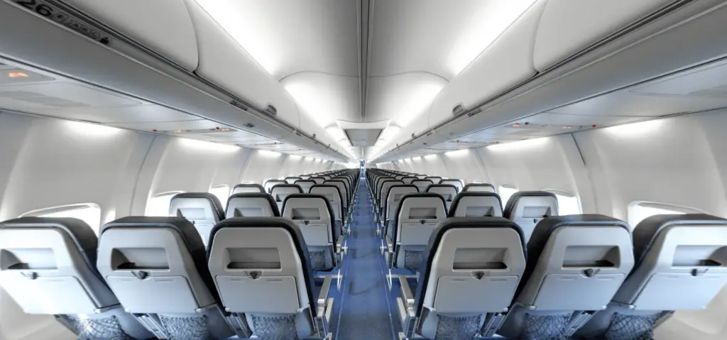 Boeing 737-800 OM-IEX operated by AirExplore, s.r.o. photo 3