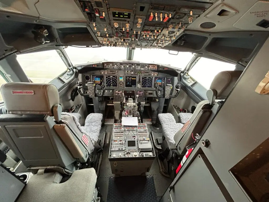 Boeing 737-800 OM-OEX operated by AirExplore, s.r.o. photo 3