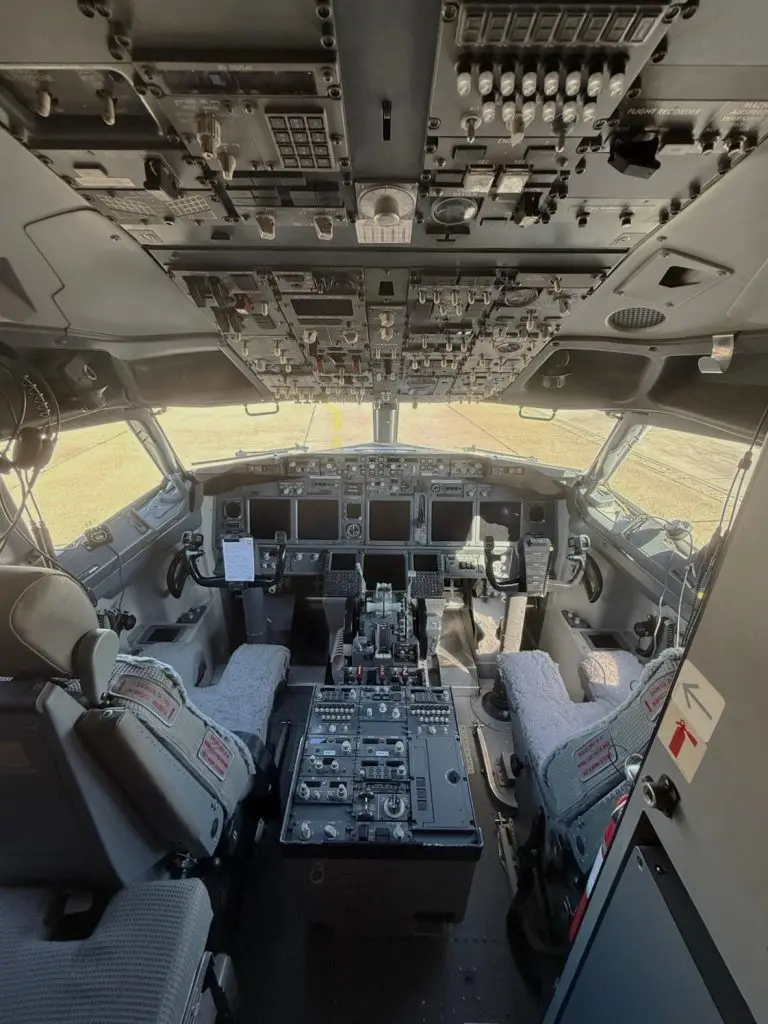 Boeing 737-800 OM-PEX operated by AirExplore, s.r.o. photo 4