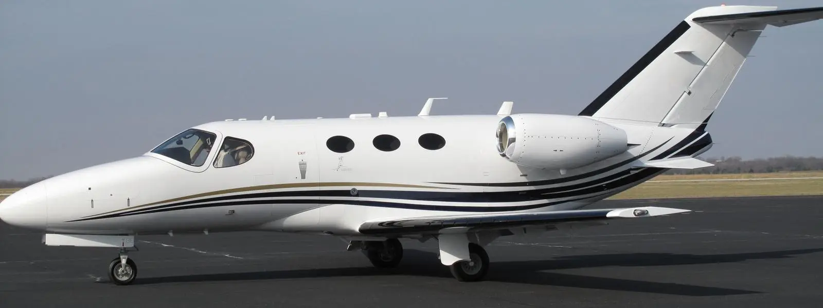 Cessna Citation Mustang OO-ACO operated by ASL Group photo 4