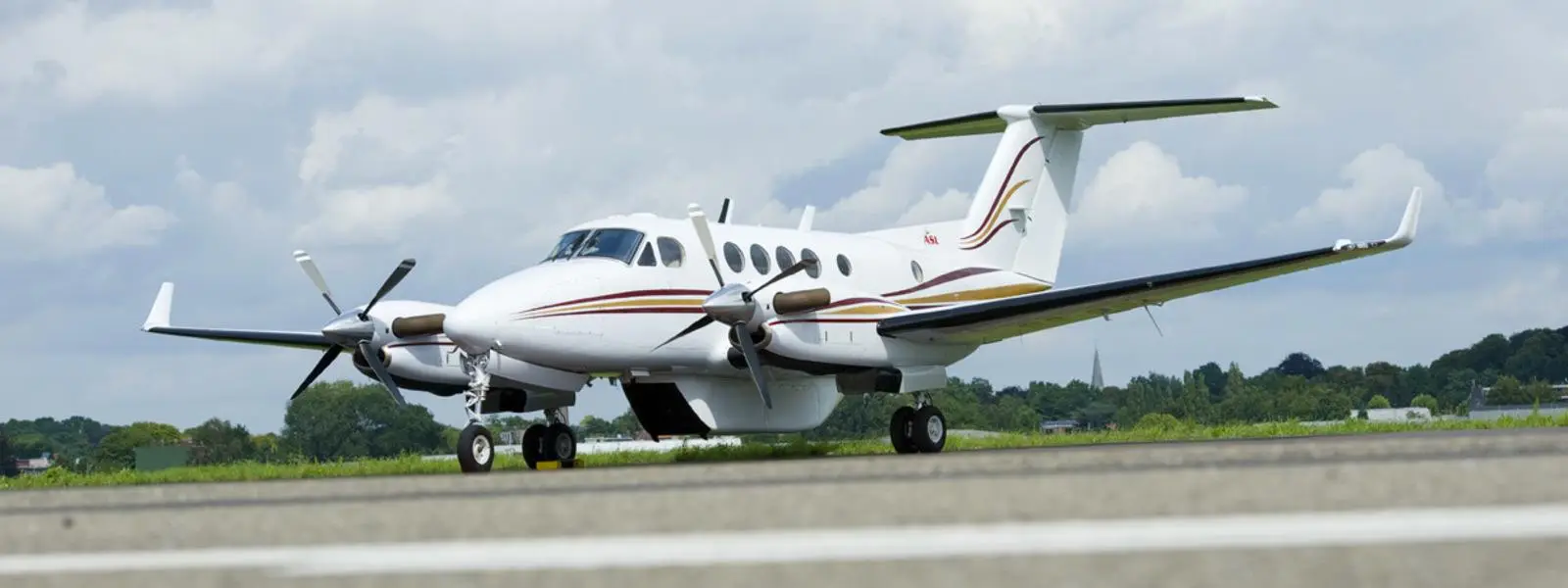 Beechcraft King Air 200 OO-ASL operated by ASL Group, exterior