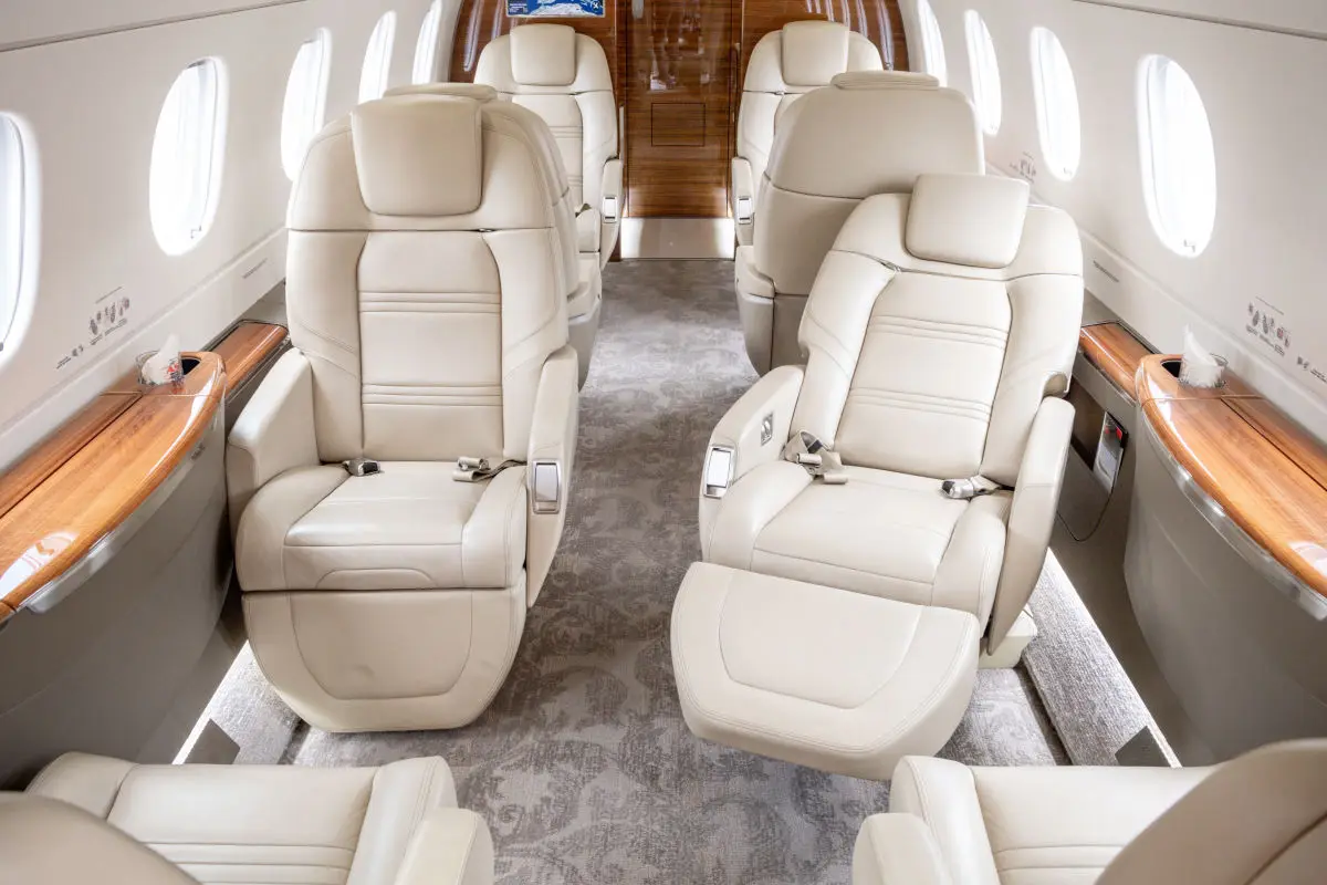 Embraer Legacy 500 OO-CYN operated by ASL Group photo 2