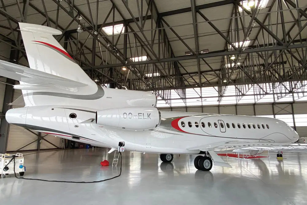 Dassault Falcon 8X OO-ELK operated by Luxaviation Group Europe, exterior