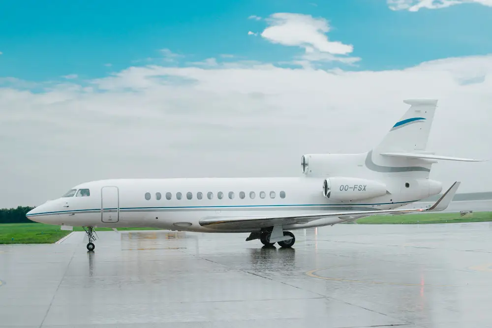Dassault Falcon 7X OO-FSX operated by Luxaviation Group Europe, exterior
