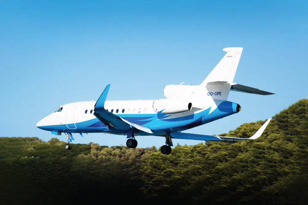 Dassault Falcon 900LX OO-GPE operated by Luxaviation Group Europe, exterior
