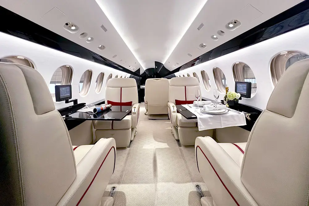 Dassault Falcon 7X OO-LAH operated by Luxaviation Group Europe photo 3