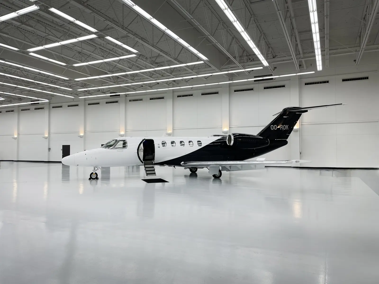 Cessna Citation CJ4 OO-ROK operated by Luxaviation Group Europe photo 6
