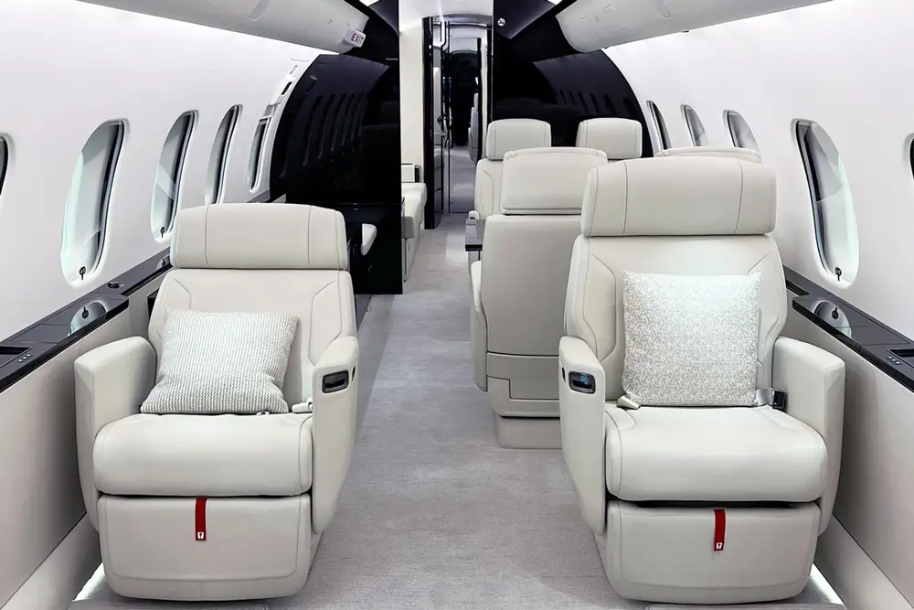 Bombardier Global 5500 OO-WLP operated by Luxaviation Group Europe photo 4
