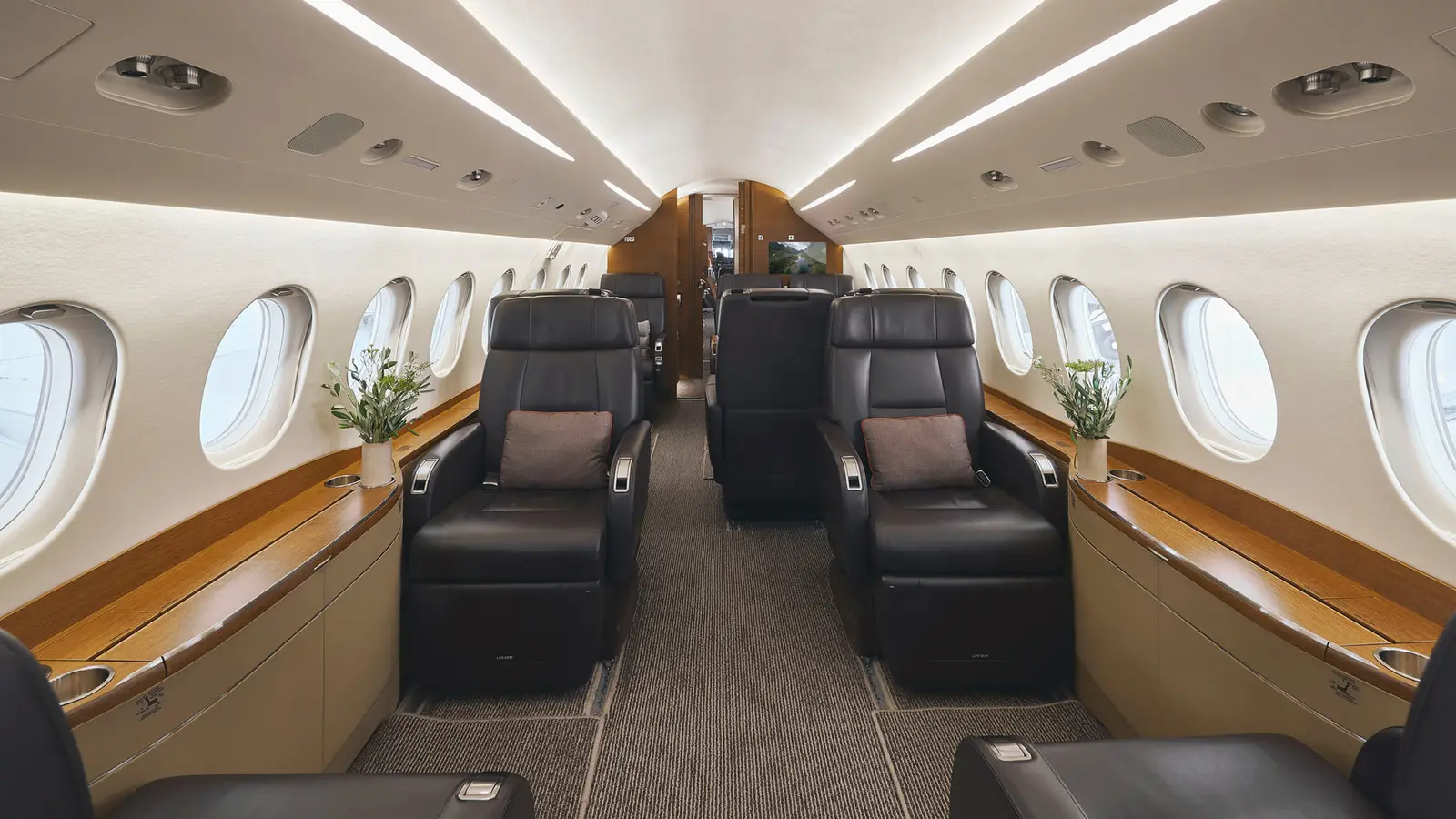 Dassault Falcon 2000LXS OY-CKK