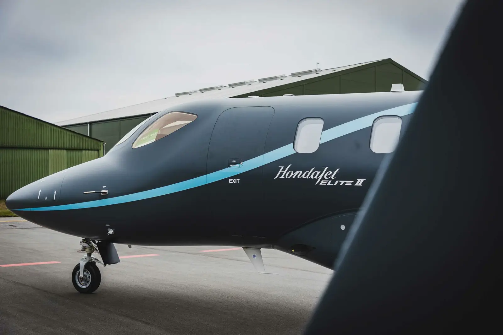 Honda HondaJet OY-ERS operated by Flexflight Group photo 5