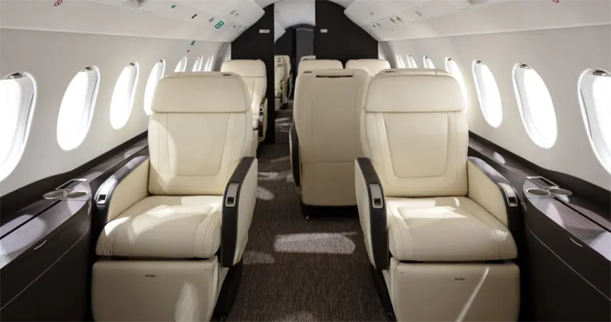 Dassault Falcon 2000LXS OY-EZD operated by Air Alsie photo 3