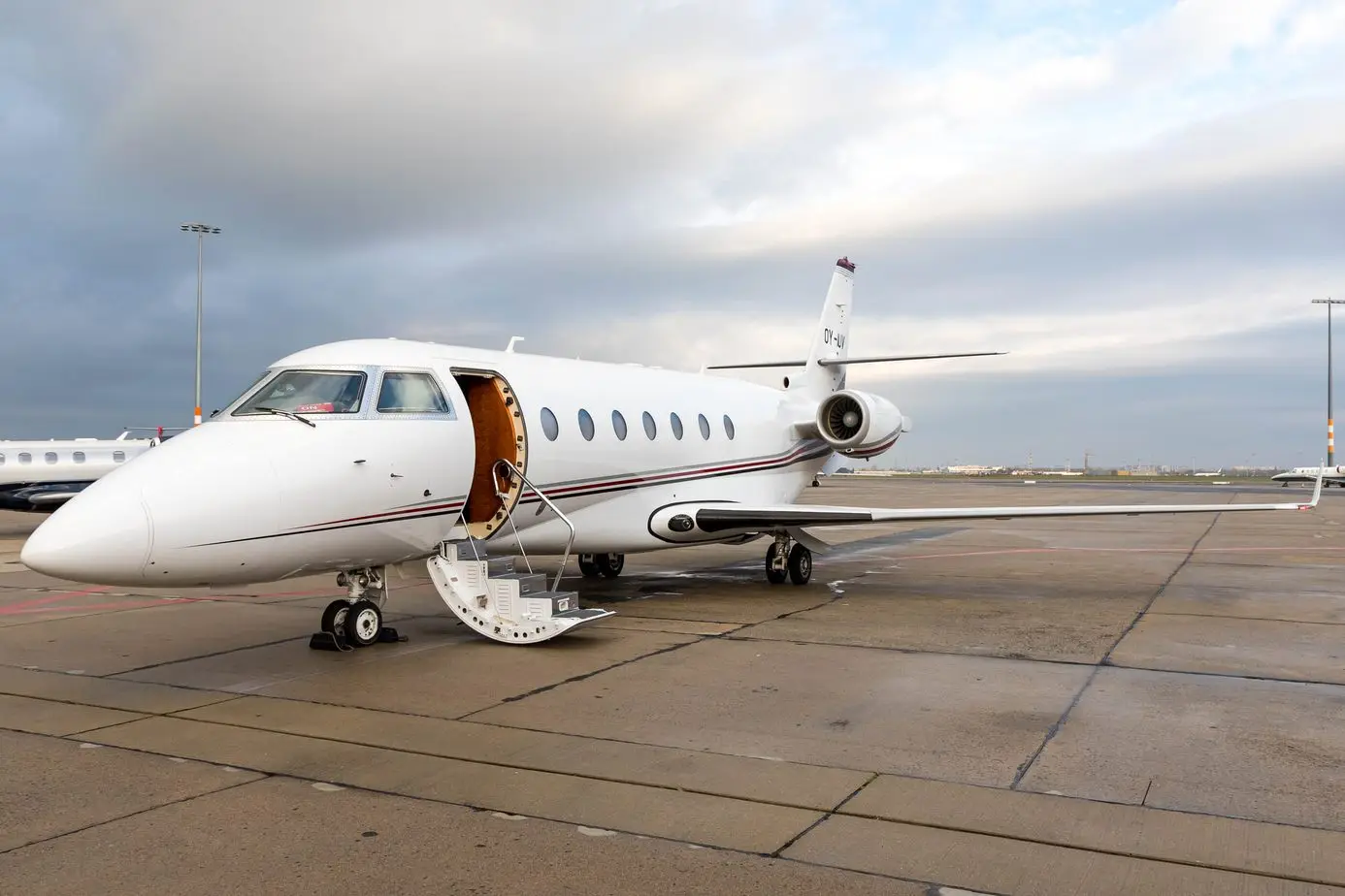 Gulfstream G200 OY-IUV operated by Flexflight Group, exterior