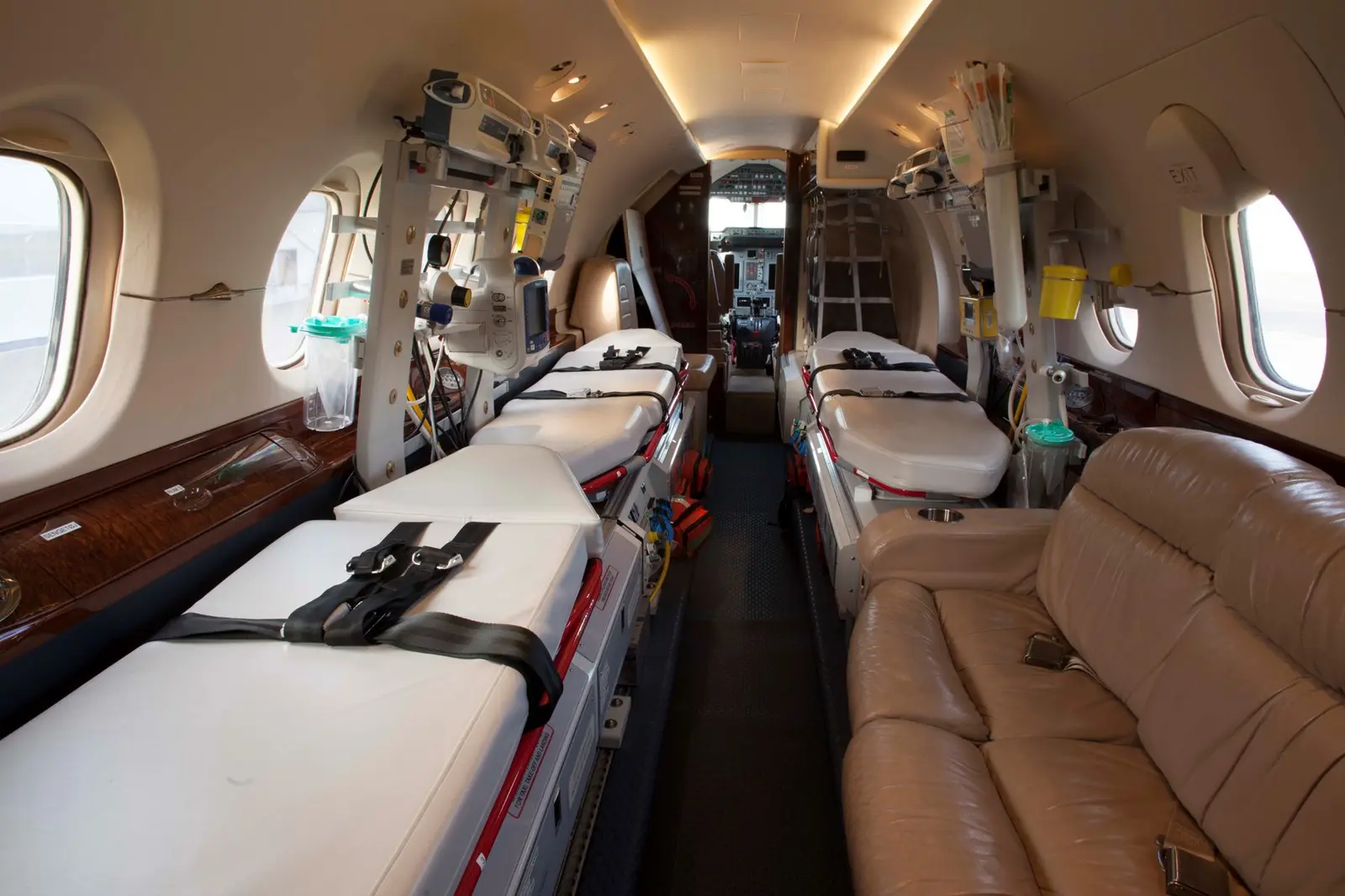 Beechcraft Hawker 800XP OY-JBJ operated by SmuuthCare photo 2