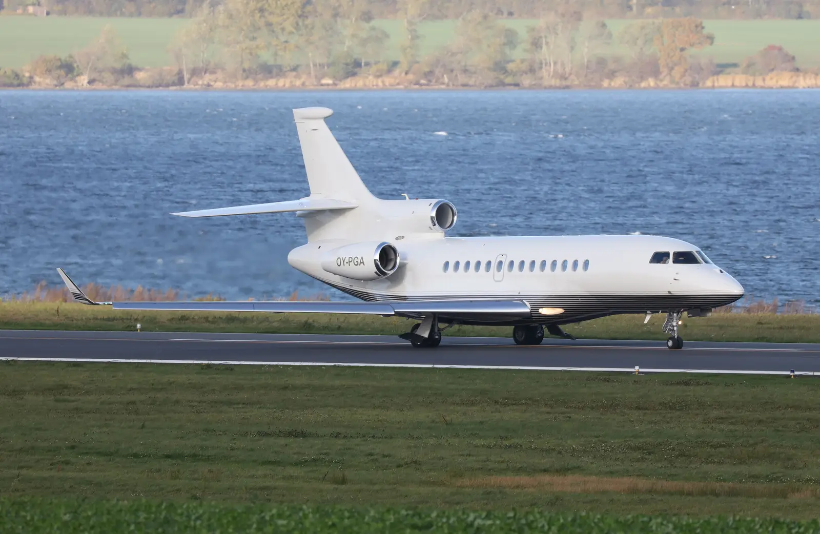 Dassault Falcon 7X OY-PGA
