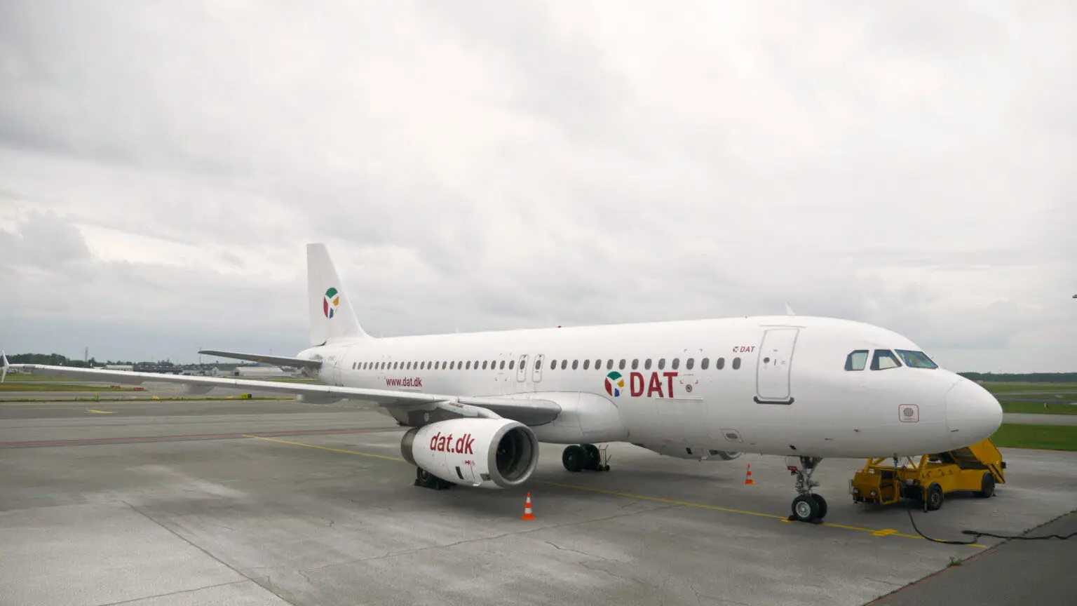 Airbus A320-200 OY-RUZ operated by Danish Air Transport photo 3