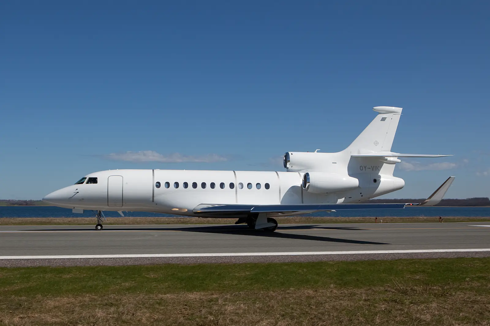 Dassault Falcon 7X OY-VIK operated by Air Alsie, exterior