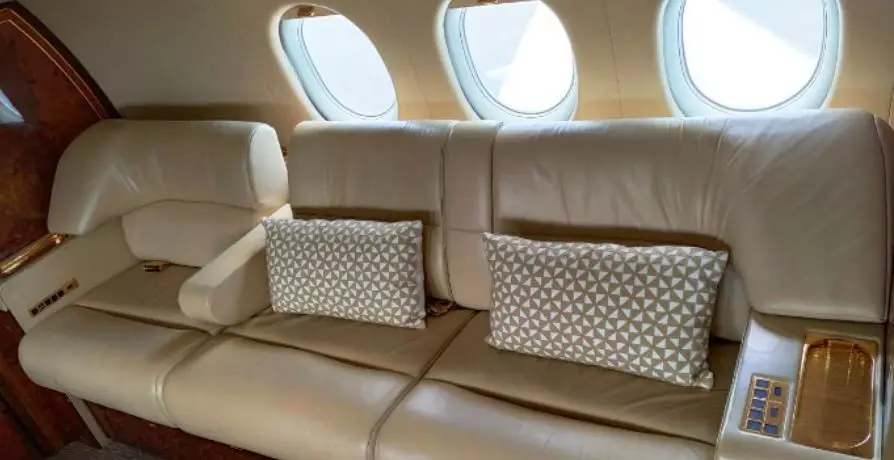 Dassault Falcon 900B P4-BFV operated by Bestfly Aircraft Management photo 4