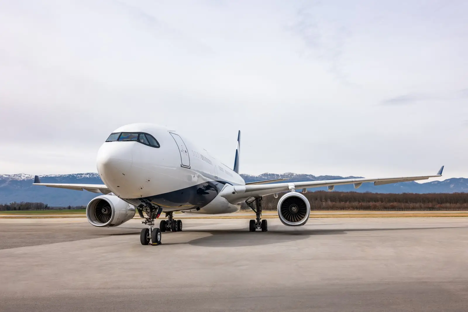 Airbus A330-200 P4-MLO operated by Global Jet, exterior