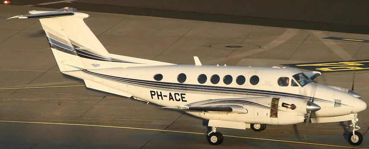 Beechcraft King Air 300 PH-ACE operated by Jetnetherlands, exterior