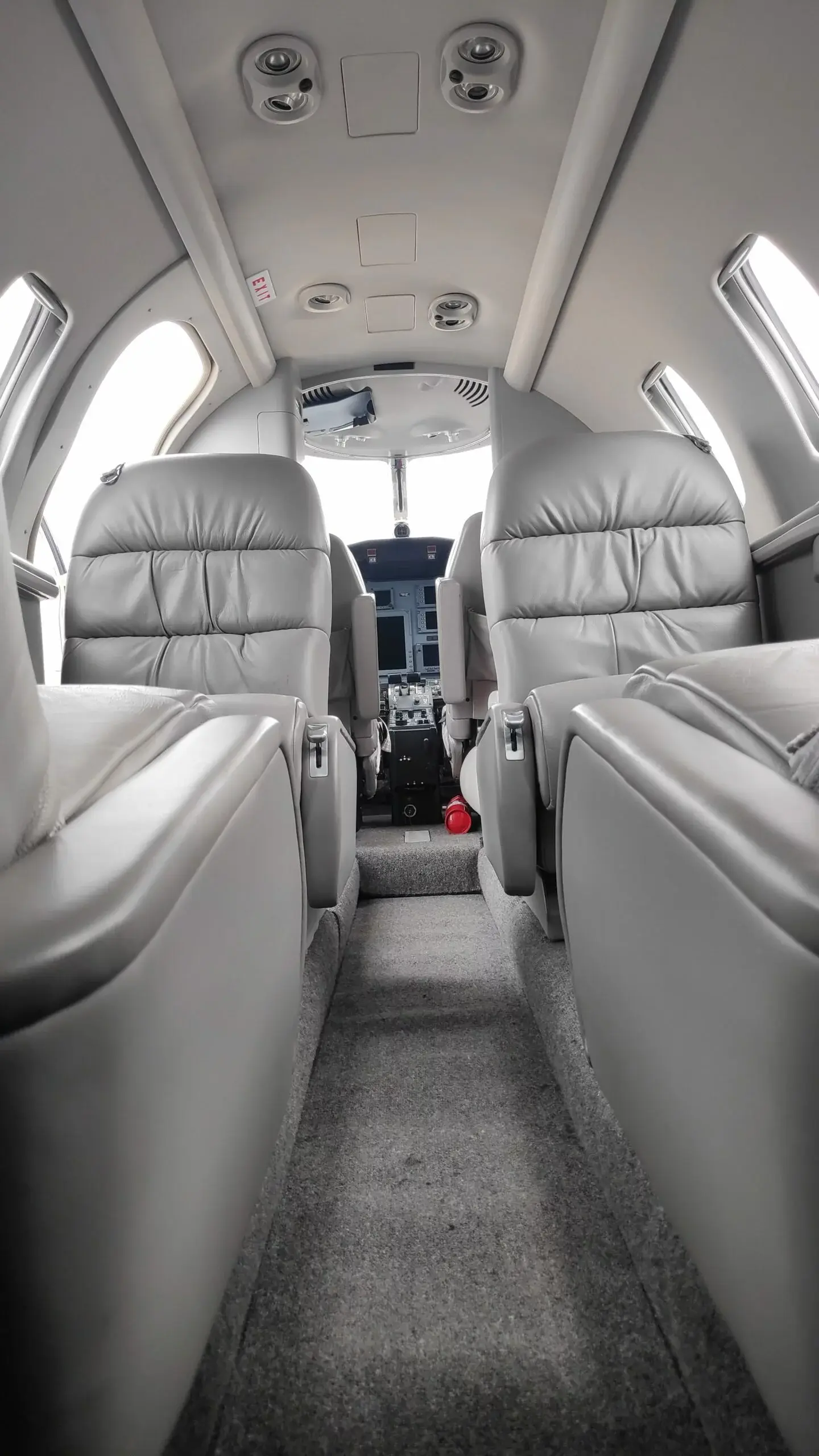 Cessna Citation CJ1+ PH-CMW operated by MirAir photo 3
