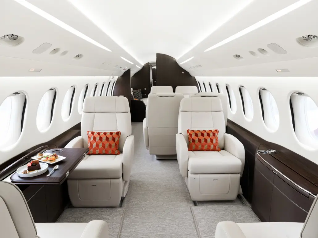 Dassault Falcon 7X PH-GWS operated by Exxaero photo 2