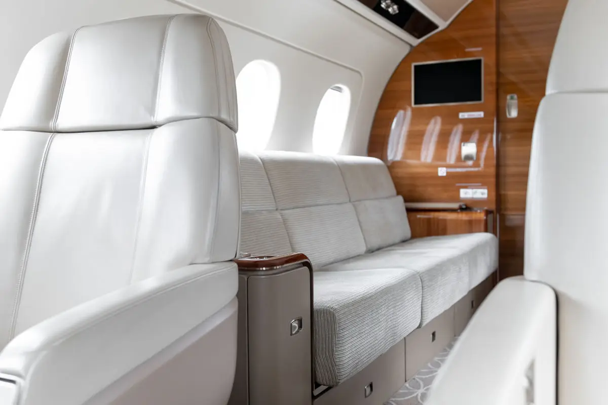 Embraer Legacy 500 PH-LGD operated by ASL Group photo 3