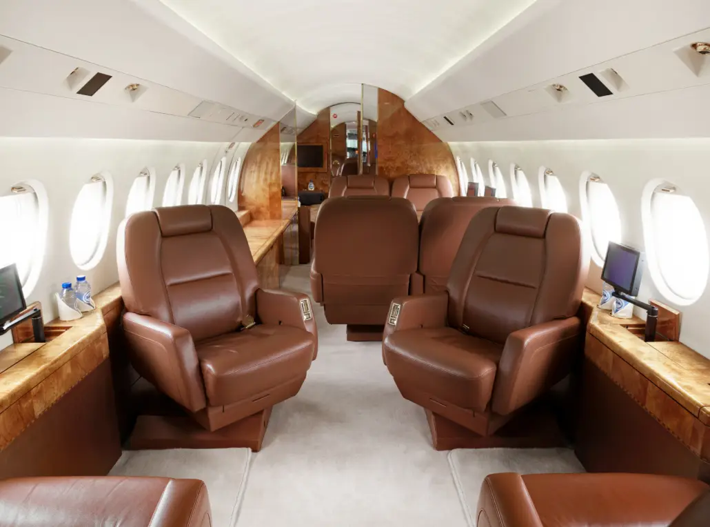 Dassault Falcon 900 PH-NDK operated by Exxaero photo 2