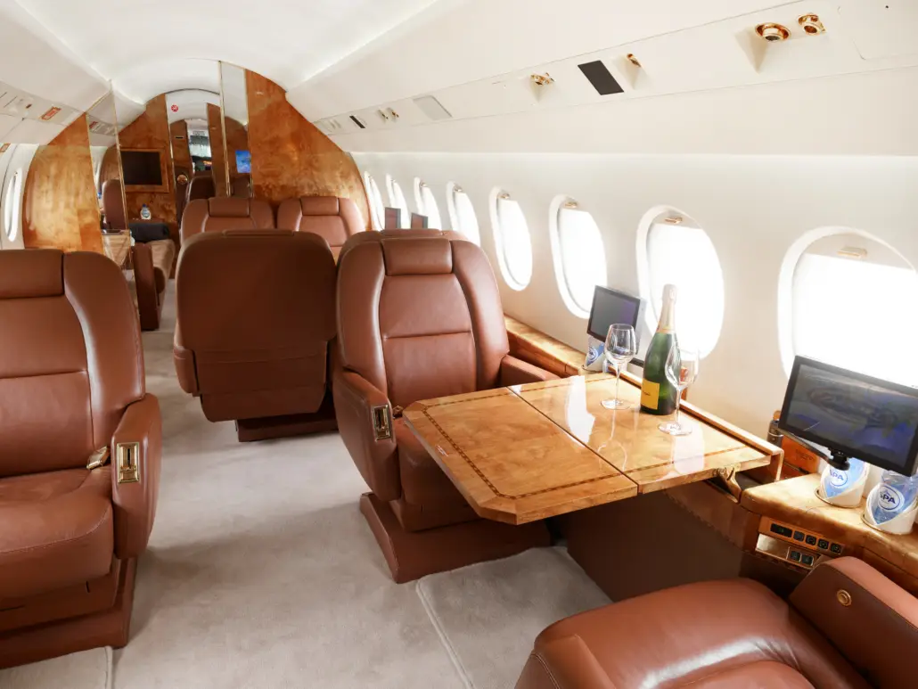 Dassault Falcon 900 PH-NDK operated by Exxaero photo 5