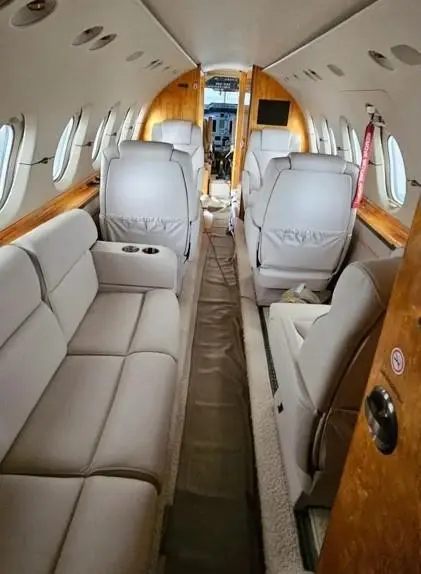 Beechcraft Hawker 850XP PK-CEO operated by CeoJetset (PT. Jet Eksekutif Travya) photo 3