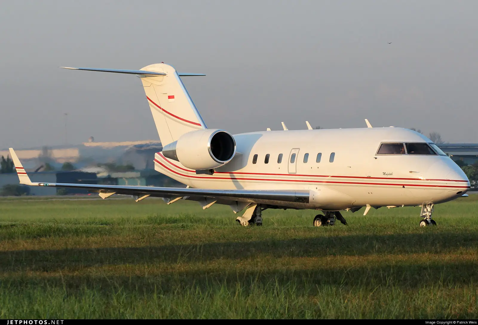 Bombardier Challenger 600 PK-JKM operated by Nusantara Air Charter photo 4
