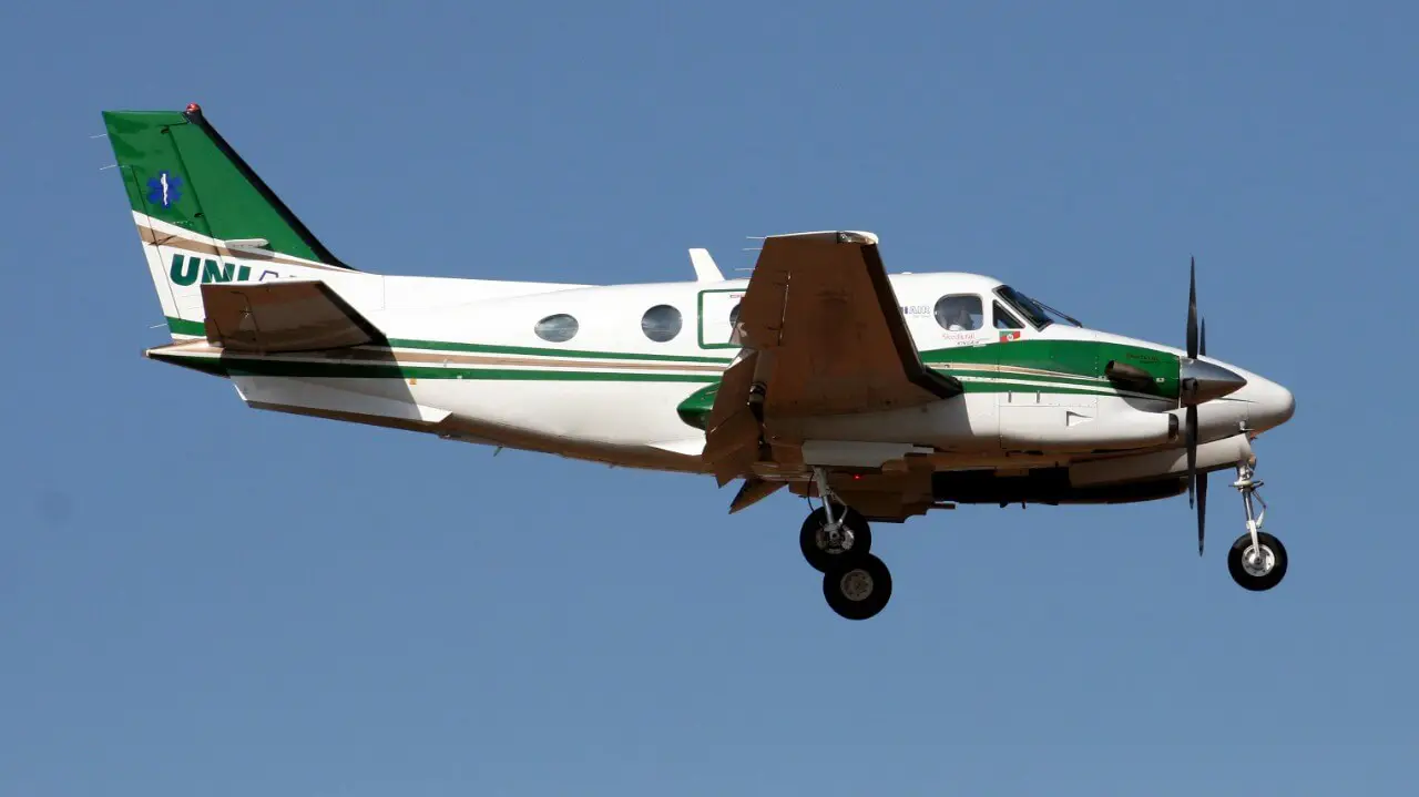 Beechcraft King Air C90GTi PR-URS operated by Uniair Taxi Aereo photo 4