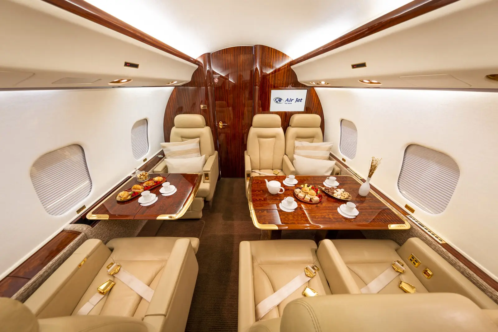 Bombardier Global Express PR-VDR operated by Air Jet Taxi Aereo LTDA photo 5